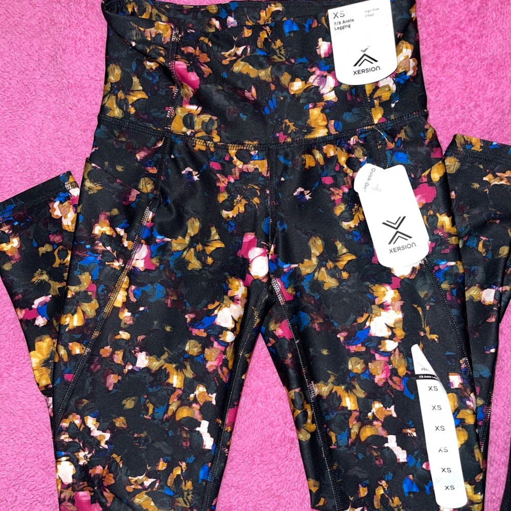 Activewear Bundle - Picture 2 of 8